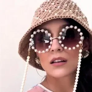 NWT Lele Sadoughi ♡ Pearl Elton Sunglasses Lele Sadoughi – Pipton main image 4